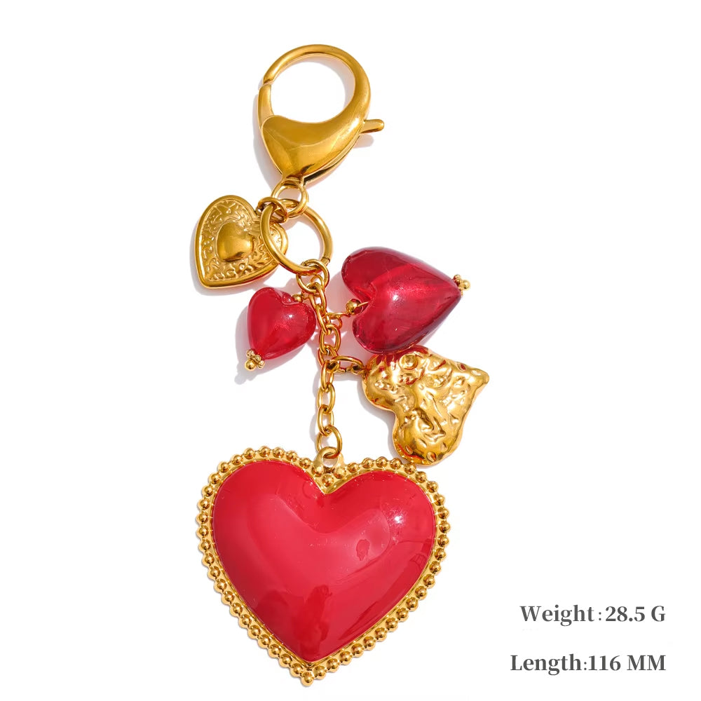 Red resin enamel necklace in gold-plated stainless steel with resin and enamel.